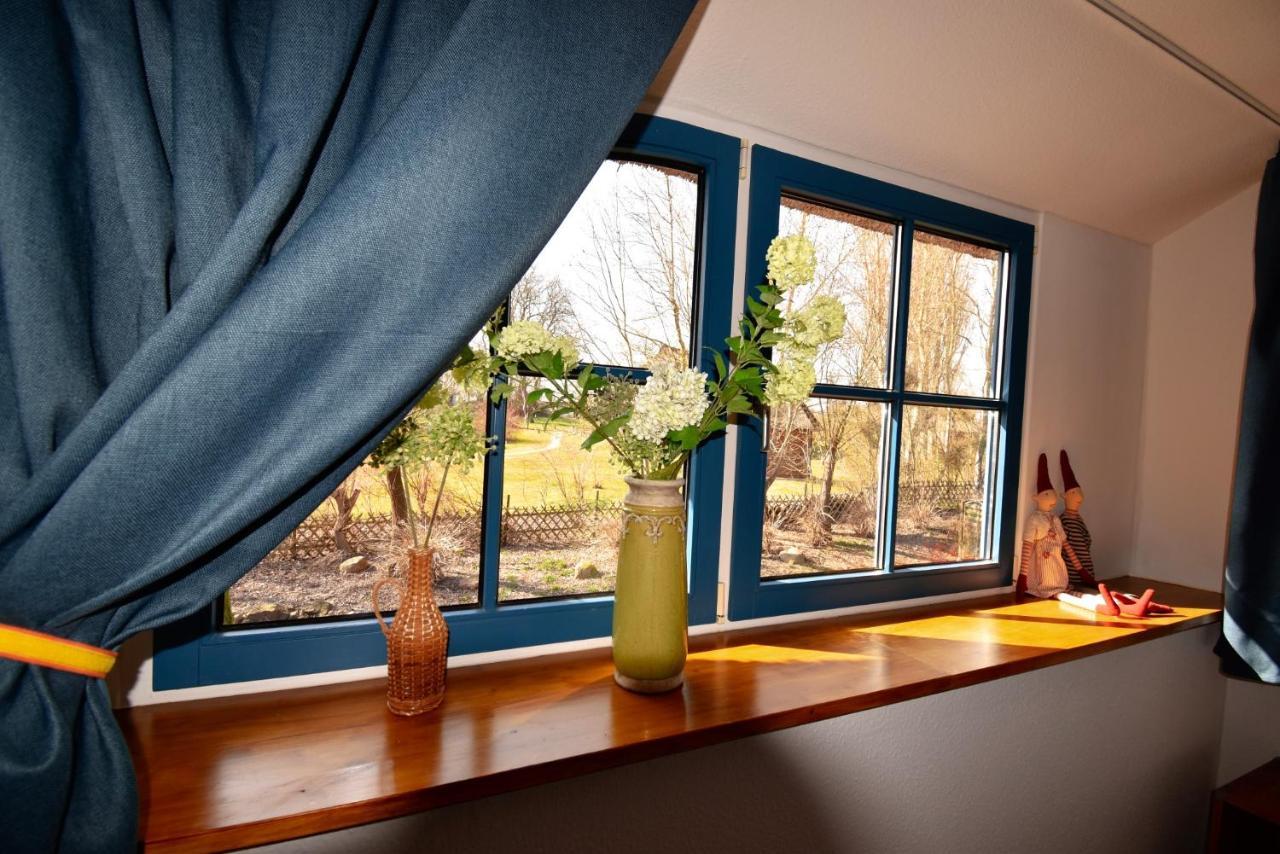 Reetdachhaus Holunder 2 Villa Puddemin Exteriör bild